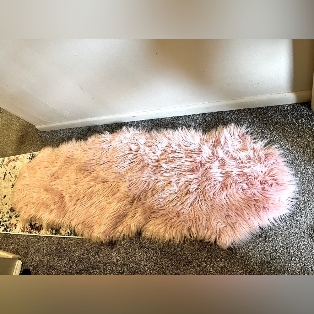 Light Pink Faux Fur Rug